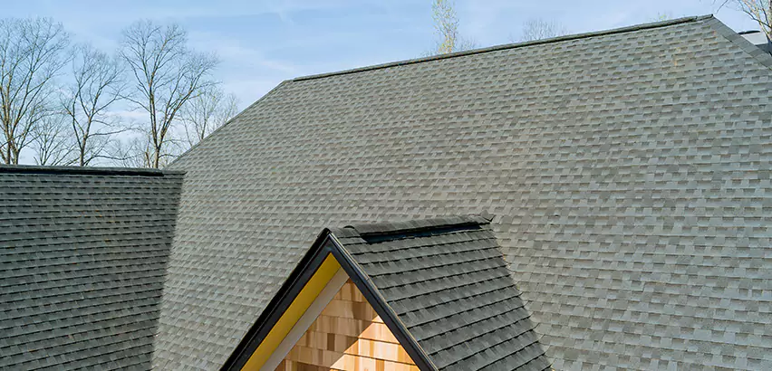 Replacing Vinyl Siding With Cedar Shingles in Madison